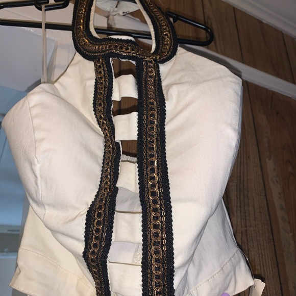 Top - Picture 2 of 3